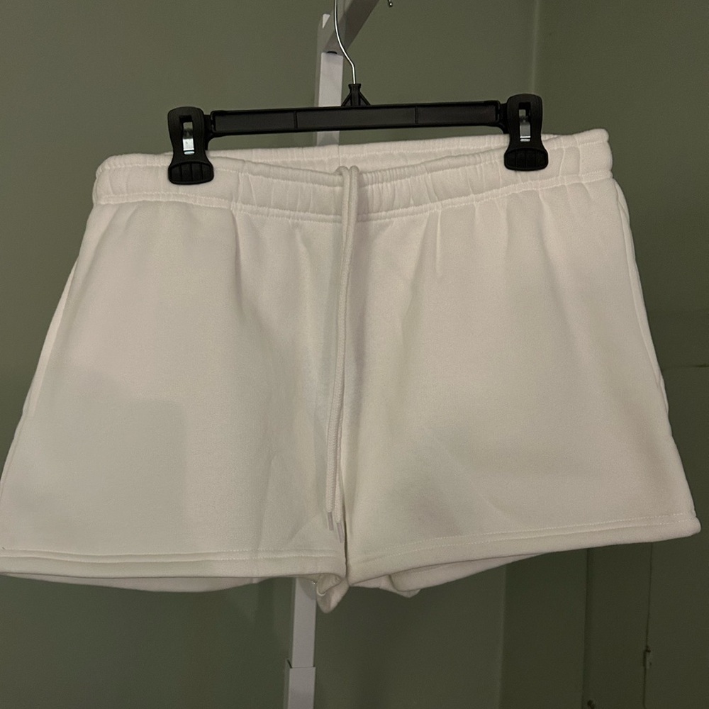 White Fox Women's White Casual Shorts